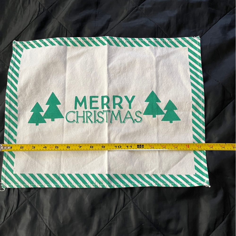 Festive Green and White Christmas placemat sign decor